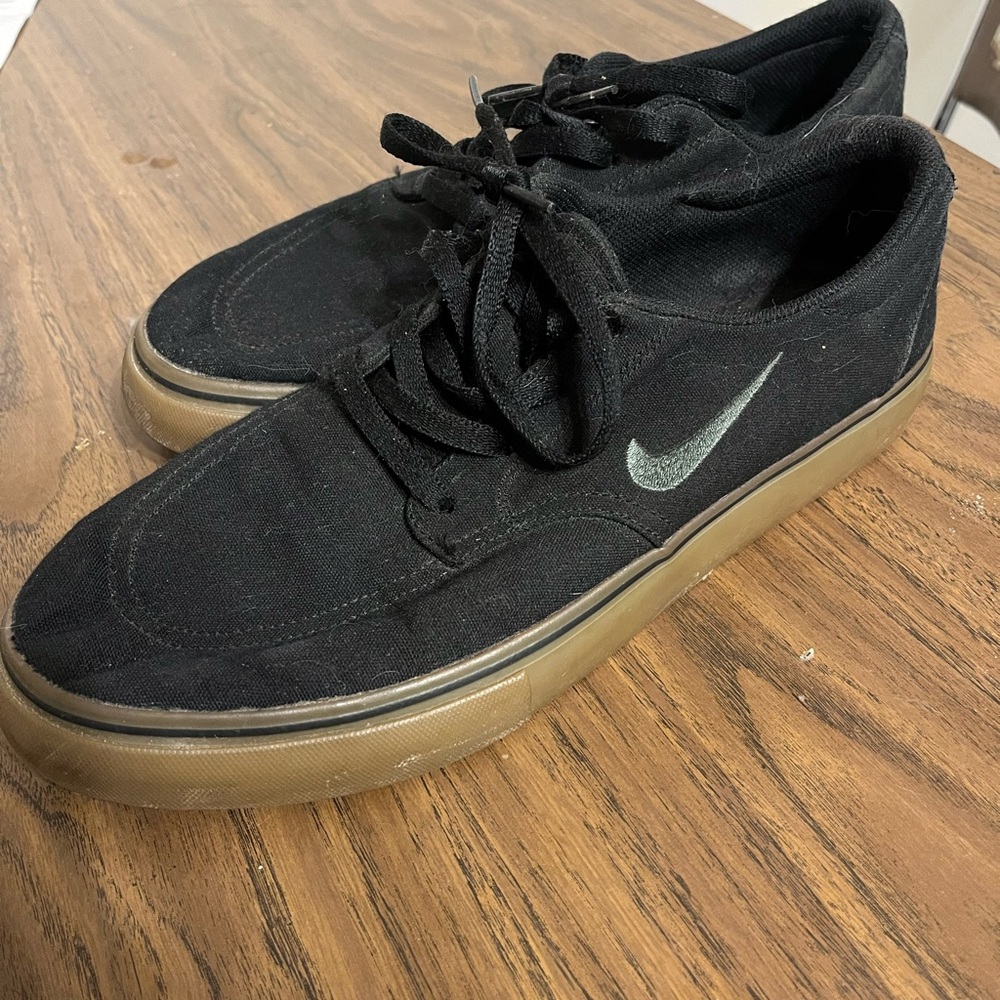 Nike SB men’s 10.5 skate shoe